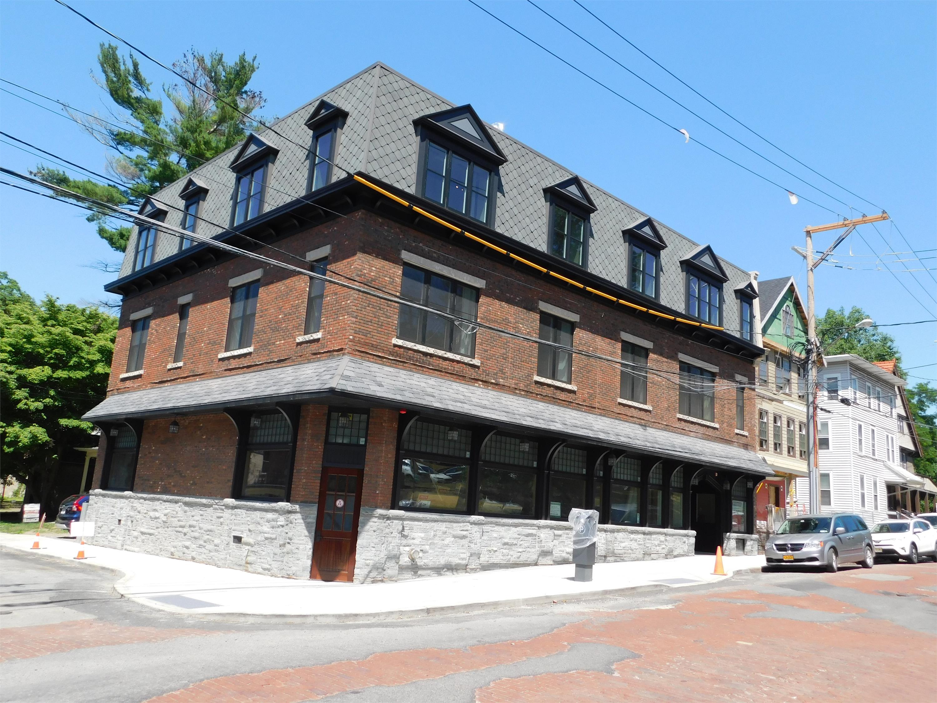 400-404 Stewart Ave - 3A