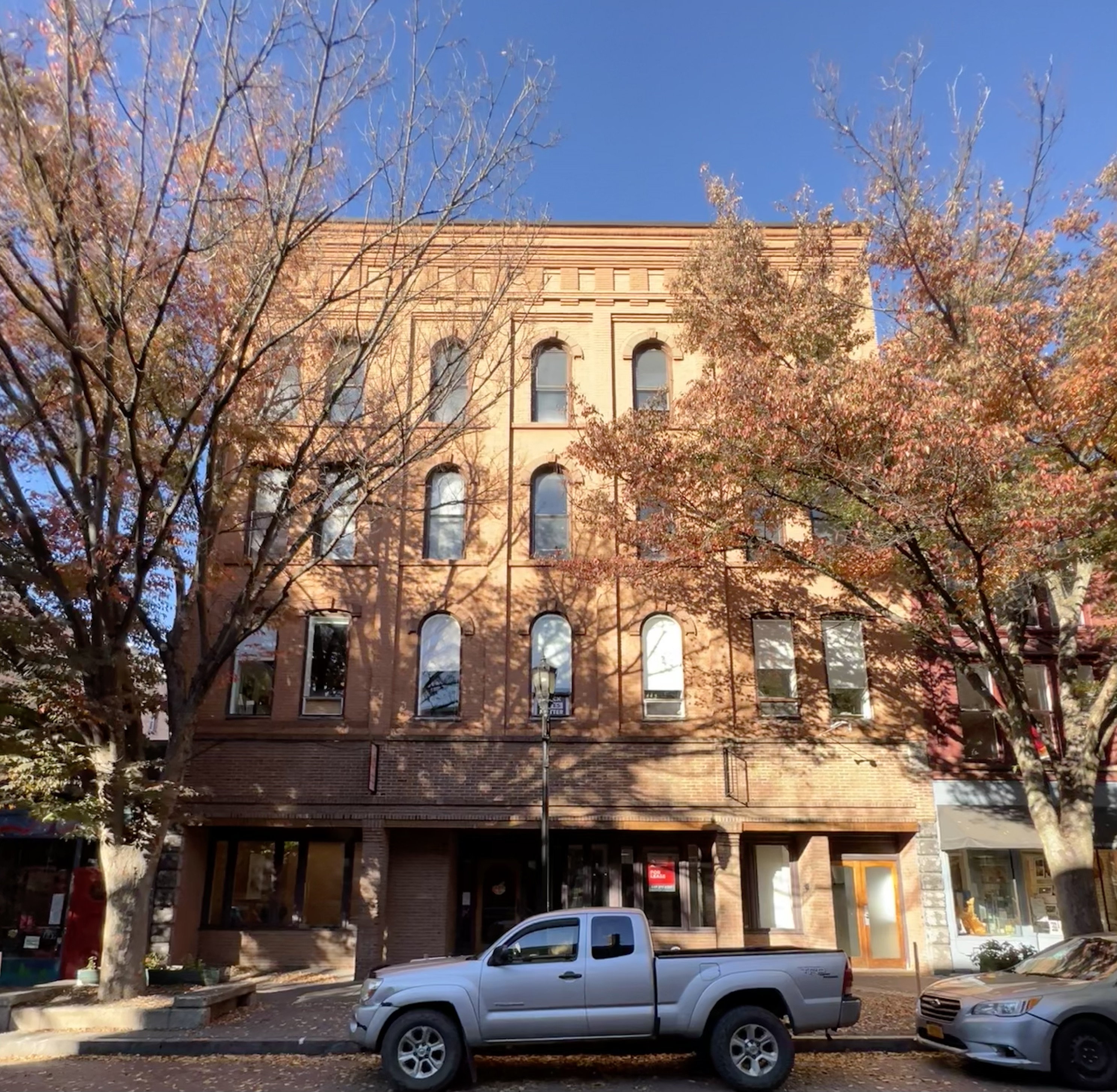 Property thumbnail image