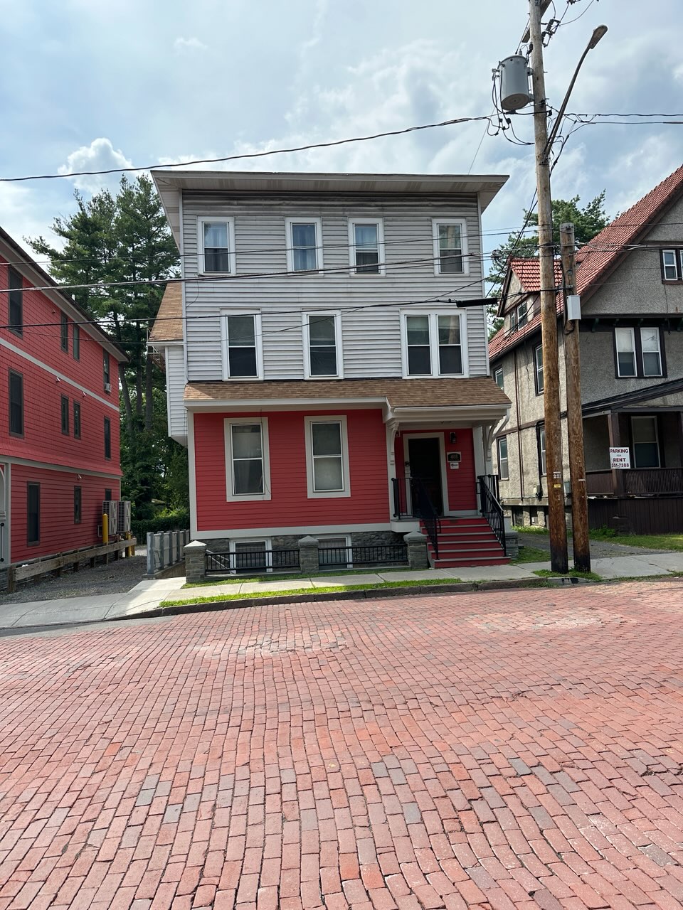 408 Stewart Ave - 4